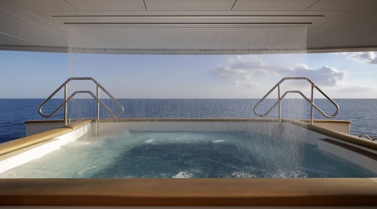 Outdoor Jacuzzi | Aqua Lares