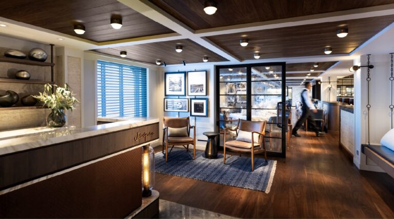 Jacques | Oceania Allura